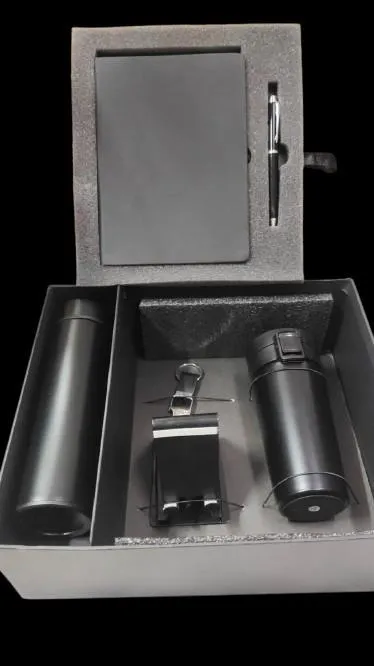 PACKAGE 4 - Tech-Ready Executive Set