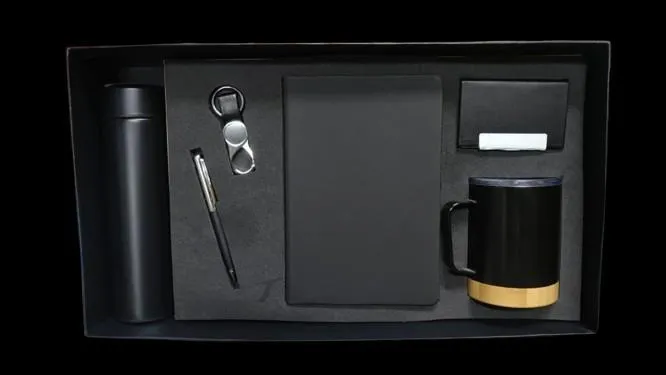 PACKAGE 5 - Midnight Black Prestige Set
