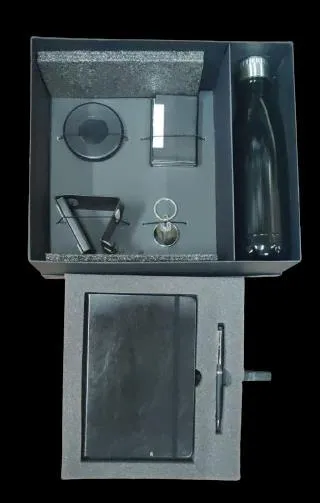 PACKAGE 29 - Connected Executive Set
